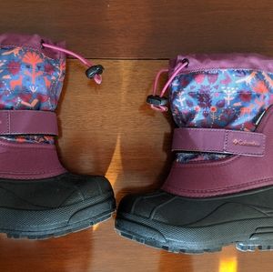 TODDLER COLUMBIA WINTER BOOTS SIZE 10